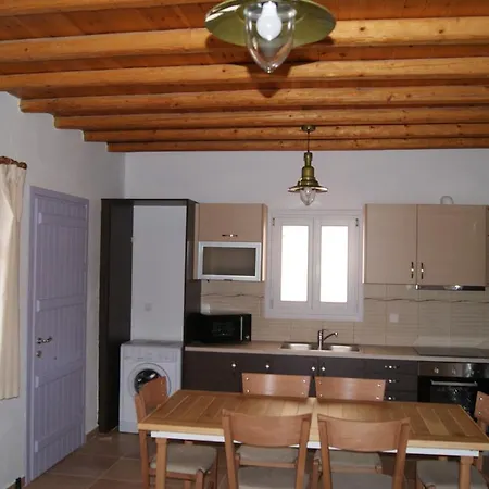 Blue Xenia - 3 Tatil Evi Chrisi Akti (Paros)