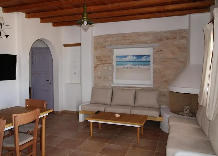 Blue Xenia - 3 Casa de Férias Chrisi Akti (Paros)